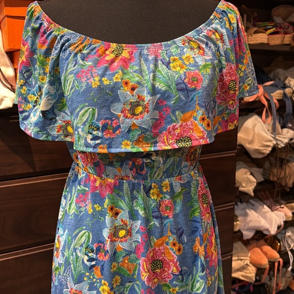 Lefties Dress - Picture 2 of 5